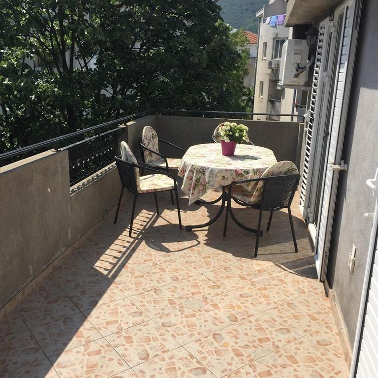 Apartments Sim Μπούντβα Εξωτερικό φωτογραφία